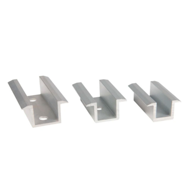 Pince à niveau moyenne en aluminium de haute qualité pour système de montage solaire