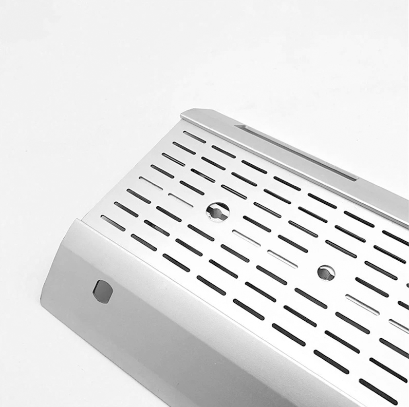 Le dissipateur thermique adapté aux besoins du client de forage de commande numérique par ordinateur assemblent le profil en aluminium d&#39;extrusion d&#39;ensemble